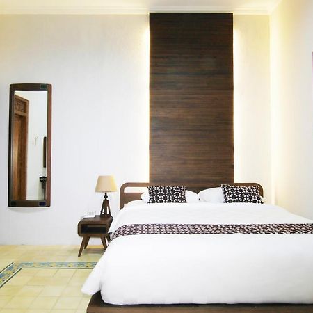 Joglo Mandapa Boutique Hotel Jarakan Εξωτερικό φωτογραφία