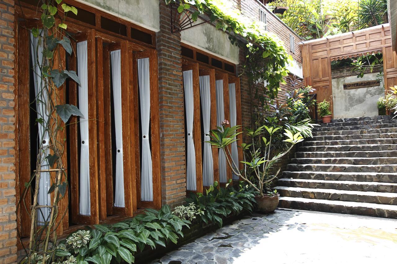 Joglo Mandapa Boutique Hotel Jarakan Εξωτερικό φωτογραφία